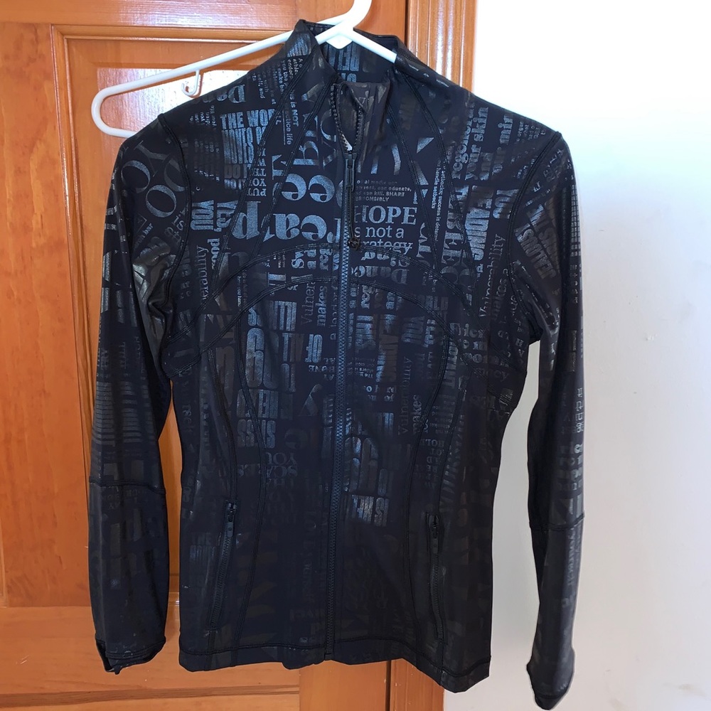 Lululemon Define jacket size 6 nwot black